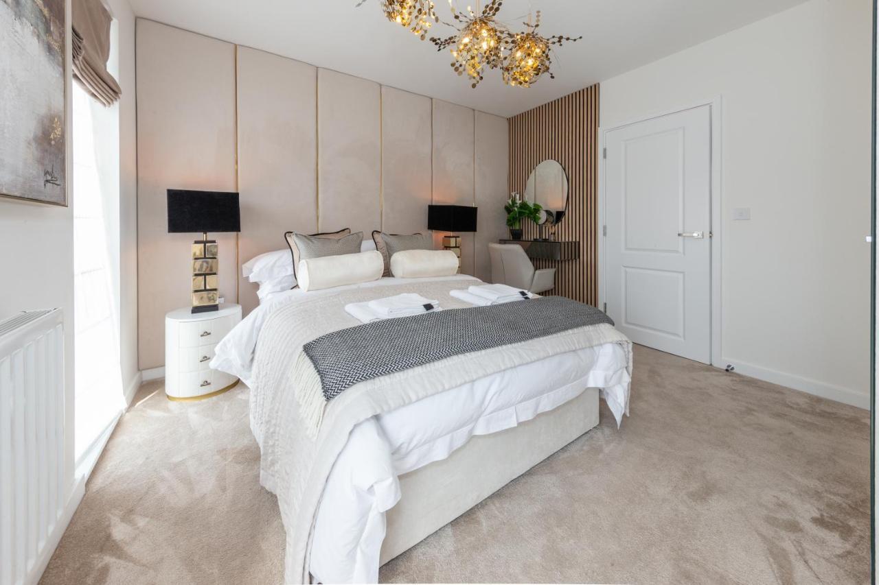 Cozen Villa Edgware Luaran gambar