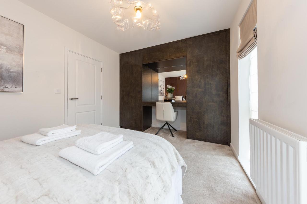 Cozen Villa Edgware Luaran gambar